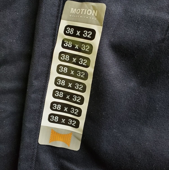 Men's 38x32 Savane pleated front khaki pants new navy blue chino dress slacks - Picture 3 of 7